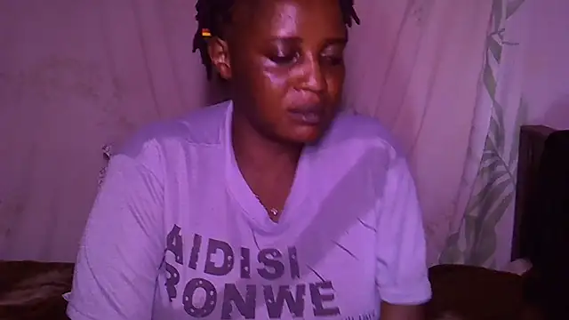 Sweetcaro22: онлайн-секс-чат