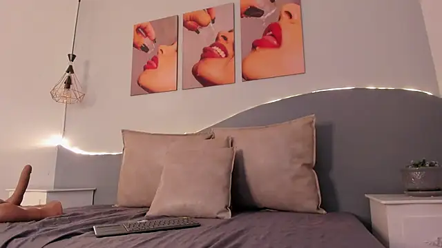 دردشة CannelaSmith الجنسية المباشرة