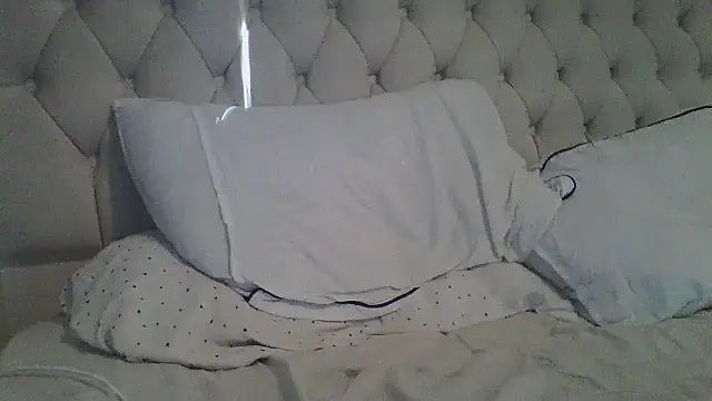 Kinkycouple142 Live XXX-chat