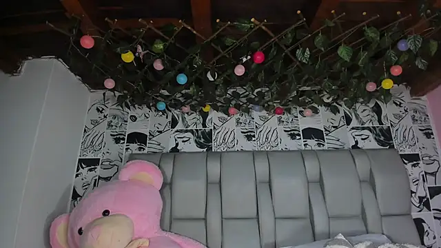 LucyRosse: απευθείας συνομιλία ΧΧΧ