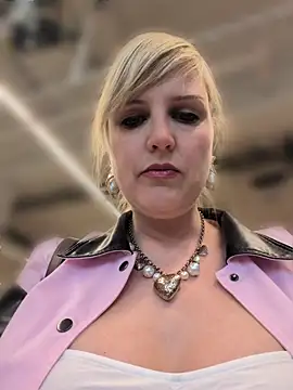 Sexybiene969 Webcam-Show