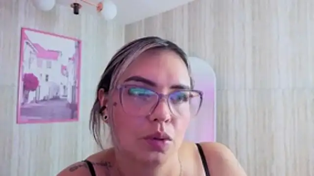 zarcasutra_t 라이브 XXX 채팅