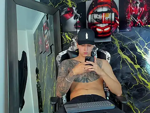 eithan_boy_ – Live XXX-chat