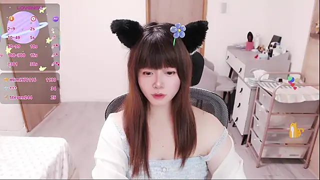 a0513 Chat XXX in diretta