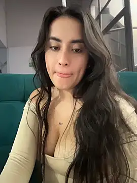 Antonella_Julieta Show Webcam