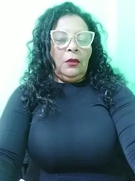 Amarantha25 现场XXX聊天