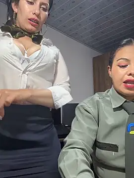 Alysson--: απευθείας συνομιλία ΧΧΧ