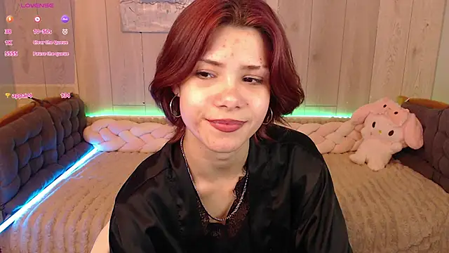 Webkamerová show llittle-peachh