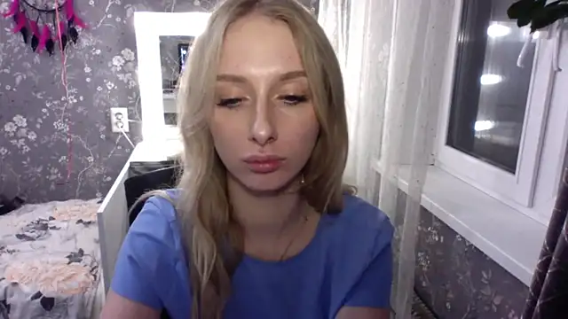 AliceTwinkle Webcam-Show