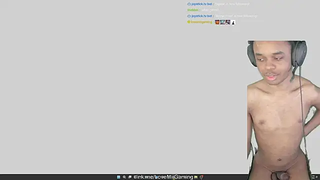 lovemirgaming Adlı Modelin Canlı XXX Sohbeti