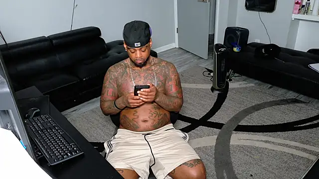 SLANGONDEMHOES' Live XXX Chat