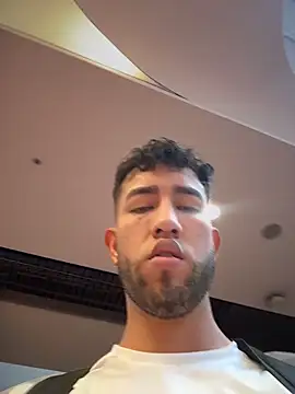 Czat XXX na żywo – liam_bronw