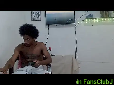 Larry-n-clouds লাইভ XXX চ্যাট