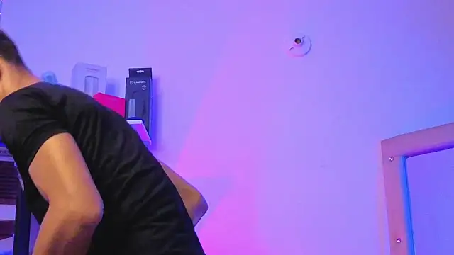 Chat XXX Live Nijinsky_LatinBoy