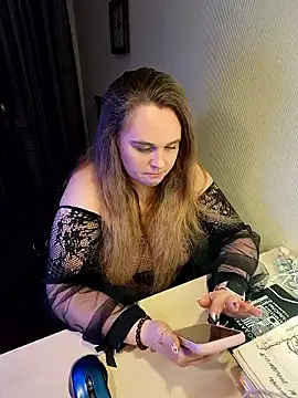 Juicy_PeachLux 在線直播表演