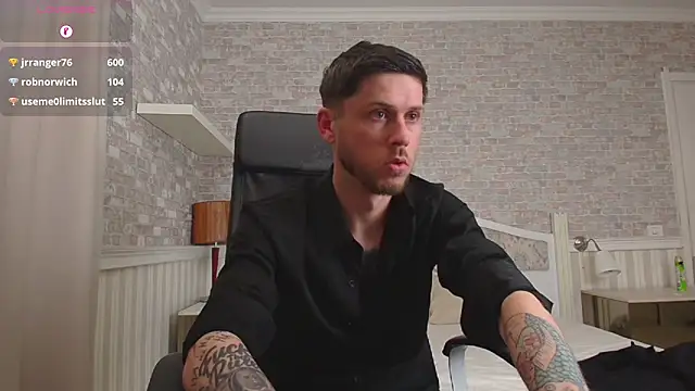 JonahShaw Adlı Modelin Web Kamerası Şovu