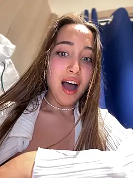 ICrazyOneIRL Pertunjukan Webcam