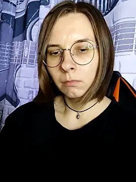 Chat +18 de Aashikalaa ao vivo