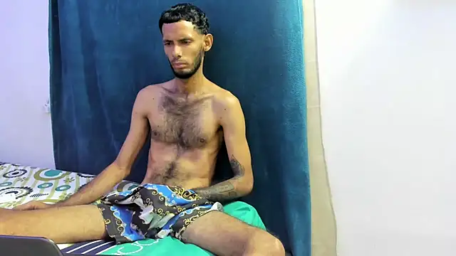 tatto_destroyer's Live XXX Chat