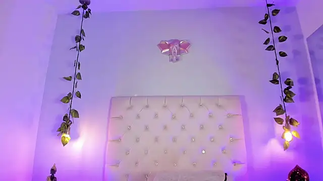 Isaac_Greyのウェブカメラショー