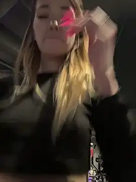 Risky_Mia69 Webcamshow