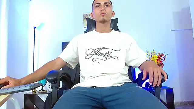 Chat XXX ao vivo de lucass_18