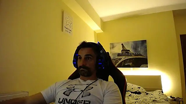 amydamarw: онлайн-секс-чат