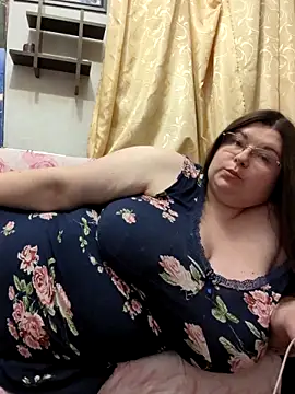 BrookeStreams Adlı Modelin Canlı XXX Sohbeti