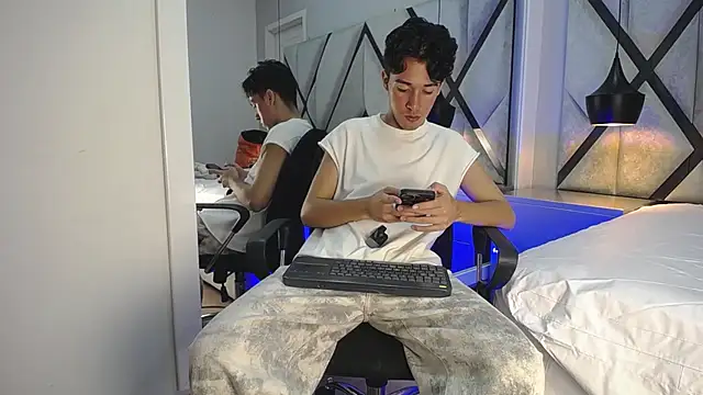 Austin_Reedssのウェブカメラショー