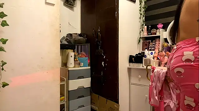 GlindaDejardin Pertunjukan Webcam