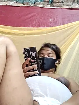 Gulapi_Nのウェブカメラショー