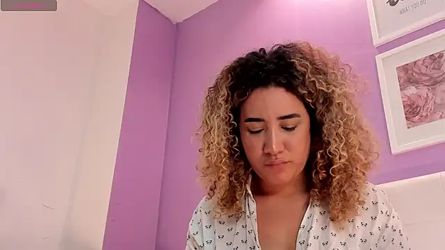 Charlotte11-11 লাইভ XXX চ্যাট