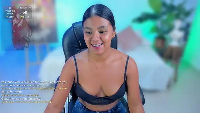 JANYLOVE__ Chat XXX in diretta