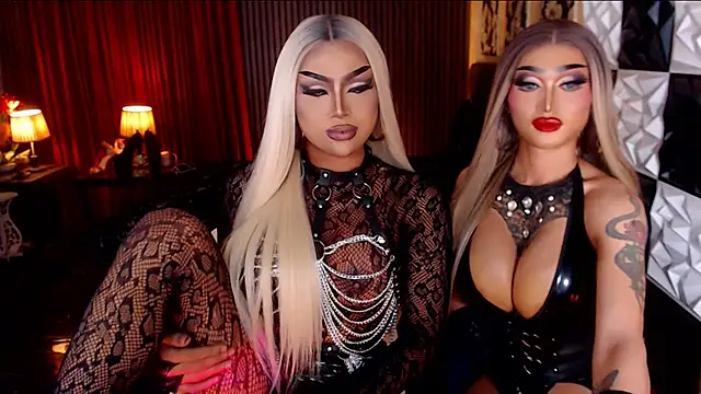 IndestructibleLily 웹캠 쇼