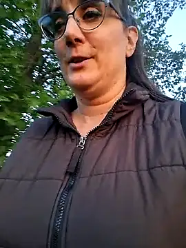 AliceLustInWonder's Webcam Show