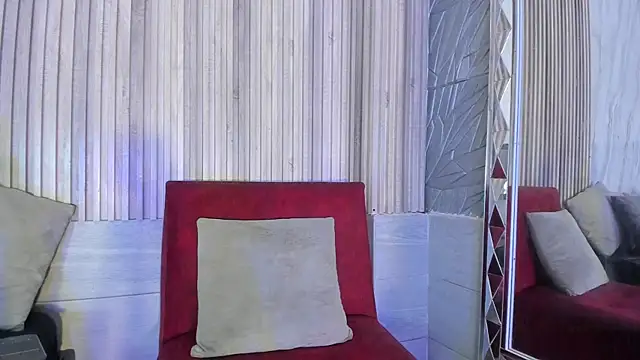 BriannaChelsea live XXX chat