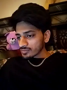 Wild_Vassu Show in webcam