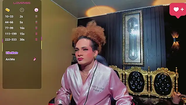 Sharlotte_Jones' Live XXX Chat