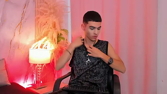 Živý XXX chat your_d0ll1