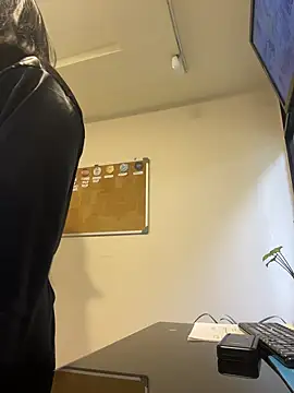 AlyssaRay 现场XXX聊天