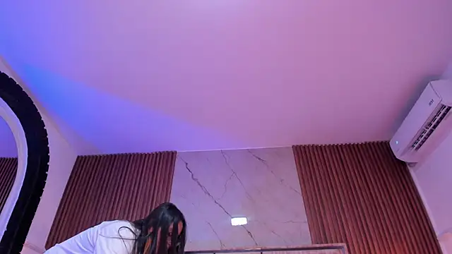 Ravencroxx 即時 XXX 聊天