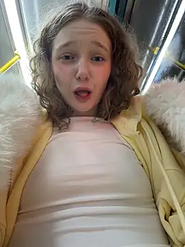 outside_rosy Obrolan Langsung XXX