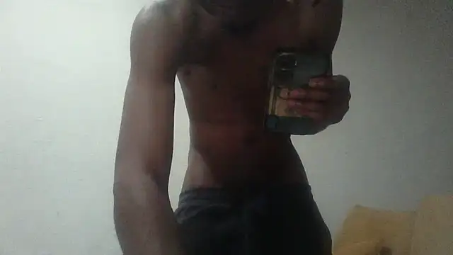 Winterslender élő XXX-chatje