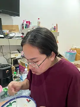 Ponthip 网络视讯表演