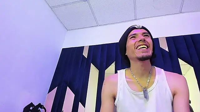 Živý XXX chat KikyoAndDrey