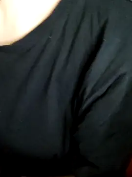 Aashikalaa élő XXX-chatje