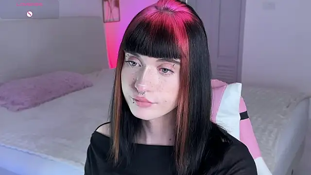 Vailyreb_'s Webcam Show