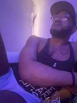 Chatroom XXX en direct de KY_Sir35