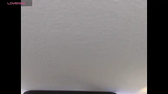 adara_cute_69 即時 XXX 聊天