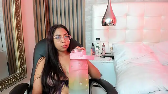 AbbyLoius' Webcam Show